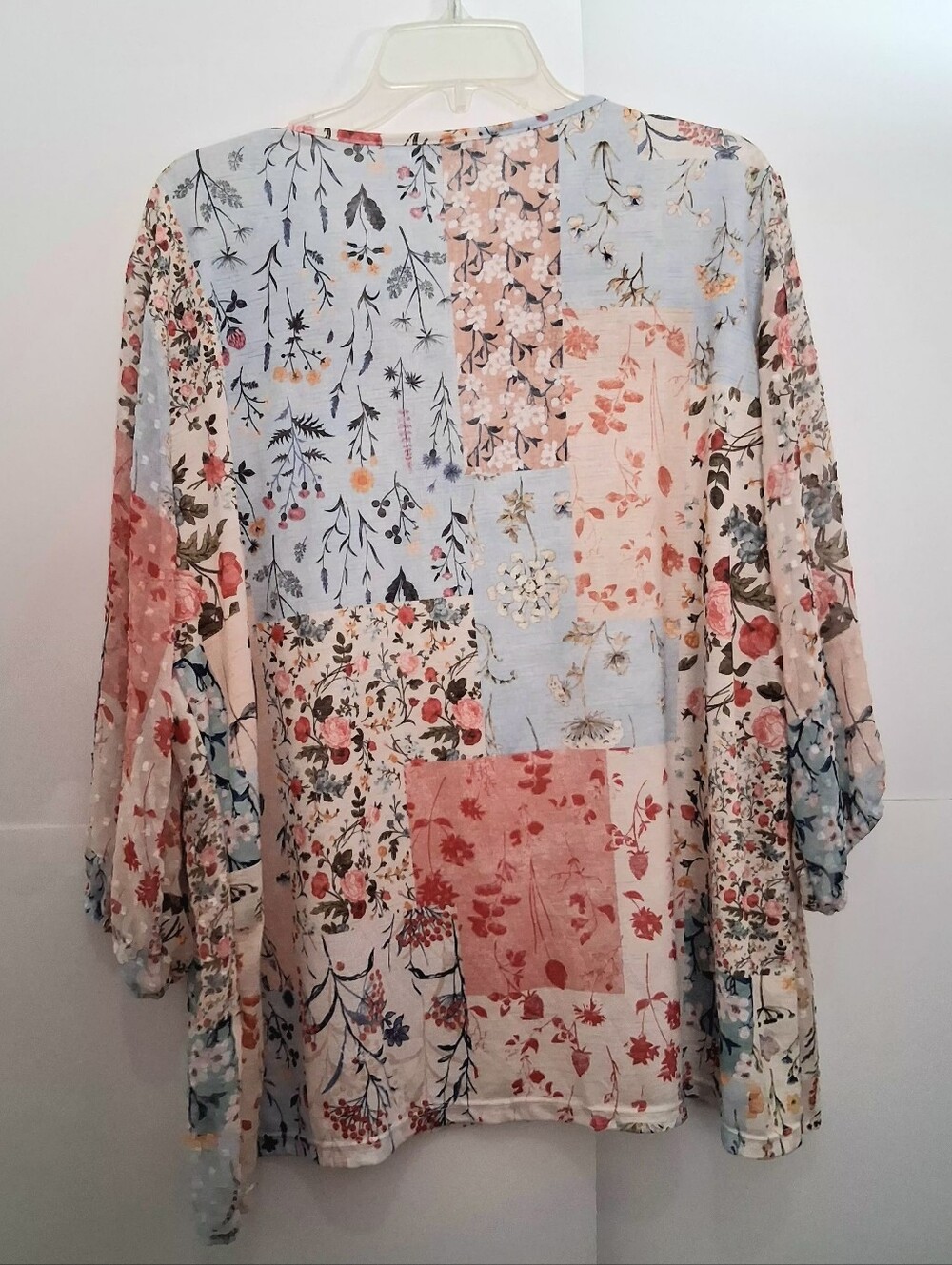 Roma Patchwork Floral Peasant Blouse Size XL Fit  2X - Picture 2 of 6
